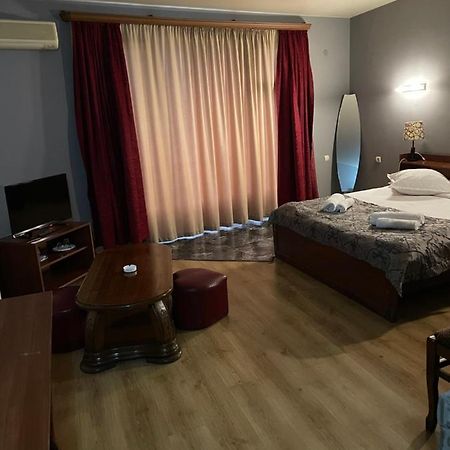 Hotel Era Tbilisi Luaran gambar