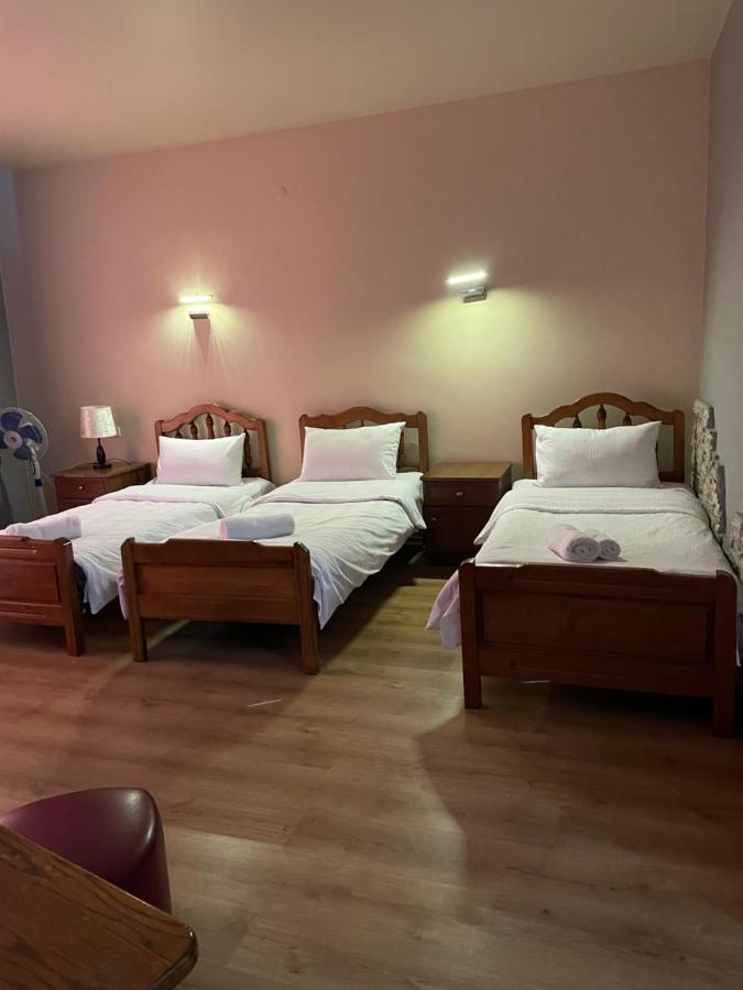 Hotel Era Tbilisi Luaran gambar