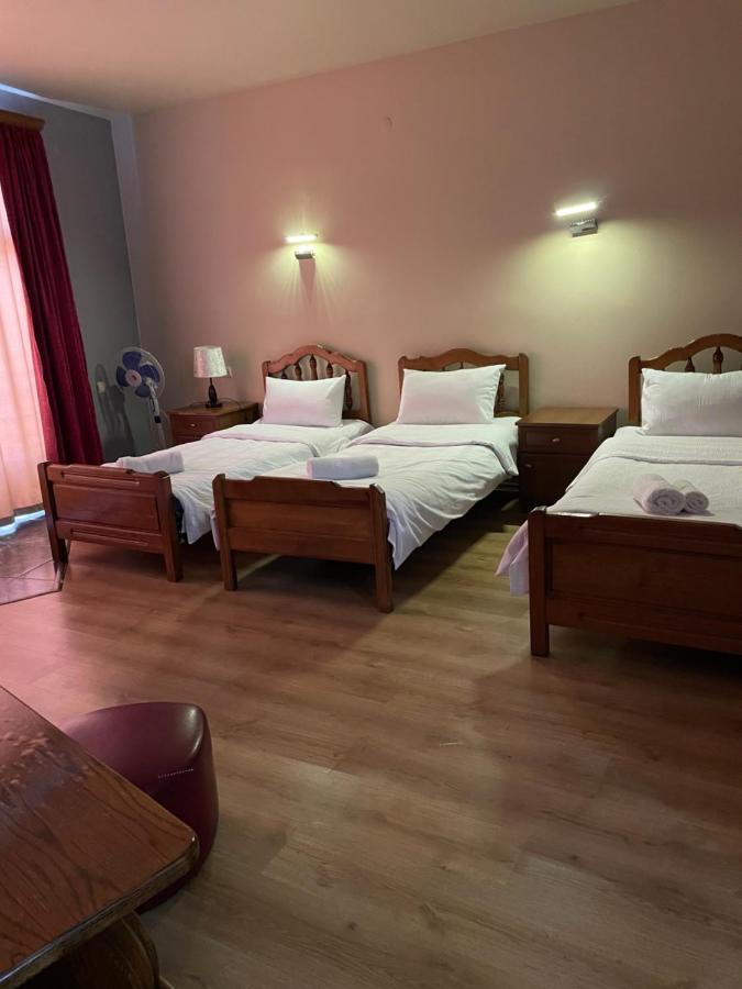 Hotel Era Tbilisi Luaran gambar